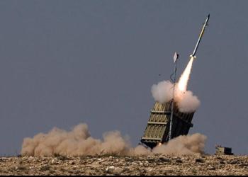Israele utilizza Iron Beam per intercettare missili Hezbollah: sistema di difesa aerea che usa laser per neutralizzare bersagli