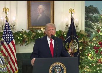 Usa, Trump alla Nazione: "Dopo anni di politici corrotti l'America &egrave; tornata, salari pi&ugrave; alti dell'inflazione, in arrivo boom economico"