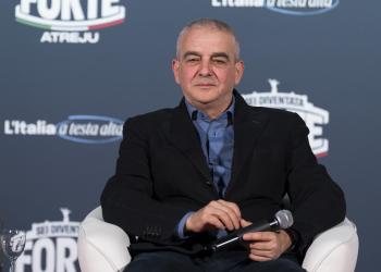 Fazzolari (FdI) la spara: "Draghi inviato speciale Ue in Ucraina", l'ex premier in lista assieme a presidente Finlandia Stubb e Merkel