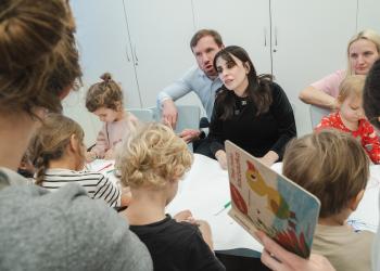 Generali, attraverso la Fondazione The Human Safety Net, e l&rsquo;artista Marinella Senatore portano l&rsquo;arte partecipativa alla 61&ordf; Biennale Arte di Venezia