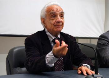 Addio ad Antonino Zichichi, morto a 96 anni il fisico delle particelle, critico di Darwin e del cambiamento climatico