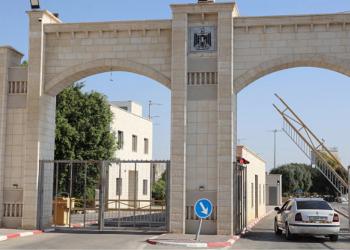 Israele nega ingresso al reporter italiano pro-Gaza Stefanelli: interrogato per 5 ore per aver usato la parola 'apartheid' contro Tel Aviv