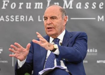 Comin & Partners e Bruno Vespa, al via il Forum in Masseria dedicato agli effetti dei cambiamenti transatlantici sull&rsquo;economia italiana