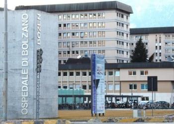 Bimbo con cuore "bruciato", ispettori del Ministero in Ospedale a Bolzano per acquisire documenti su espianto e trasporto organo