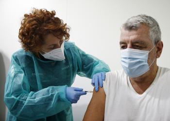 Vaccino Covid Pfizer, tribunale di Agrigento dispone indennizzo a vita per 55enne, braccio semi-paralizzato dopo 2a dose