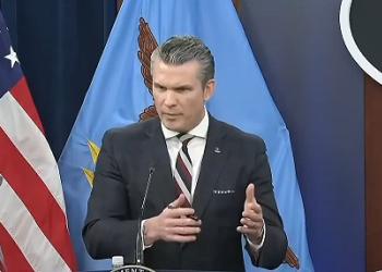 Iran, Hegseth continua a provocare: "Usa stanno vincendo senza piet&agrave;, Witkoff e Kushner i migliori negoziatori al mondo" - VIDEO
