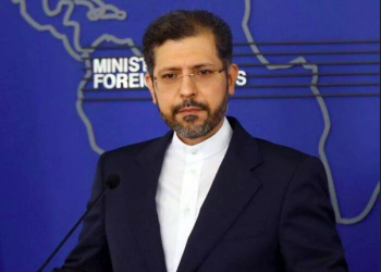 Iran, viceministro Esteri Khatibzadeh ironizza su Trump: &ldquo;Non sa scegliere sindaco di New York e vuole scegliere Guida Suprema"