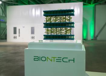 BioNTech, fondatori lasciano azienda ma insistono su mRNA: al via nuova biotech su tecnologia usata per vaccino Covid