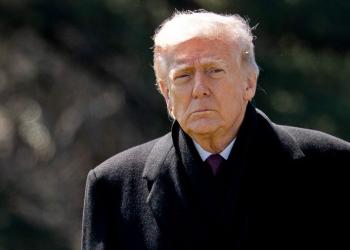 Iran, Trump alza la posta in cerca di exit strategy: "Valuto invio di migliaia di soldati in MO"; Pentagono chiede $200mld per la guerra