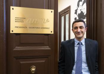 Giuseppe Tango nuovo presidente dell'Anm dopo le dimissioni di Parodi, &egrave; giudice del lavoro e "fa parte della corrente vicina al Cdx"