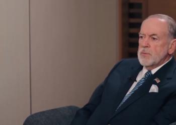 Israele, ambasciatore statunitense Mike Huckabee choc: "Sarebbe bello se Tel Aviv prendesse l'intero Medio Oriente" - VIDEO