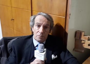 Ugo Macola (Overheart): "Dobbiamo sostenere i giovani artisti: basta case minimaliste e spoglie, supportiamo l'arte che d&agrave; senso alla vita"