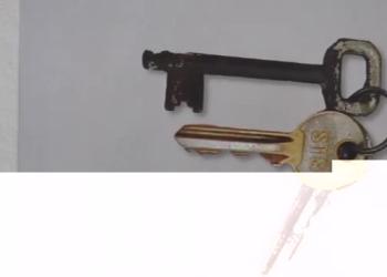 Gaza nelle chiavi dell'esilio: la mostra di Batniji a Modena