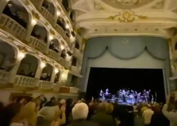 Tullio De Piscopo torna live per festeggiare i suoi 80 anni