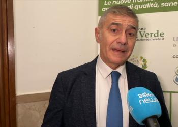 Pecoraro Scanio: biocontrollo e biologico base agricoltura sana