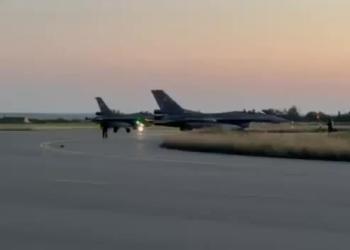 Grecia invia 2 F-16 e 2 navi militari alla base Uk Akrotiri a Cipro, Usa ai suoi cittadini: "Lasciate l'isola" - VIDEO