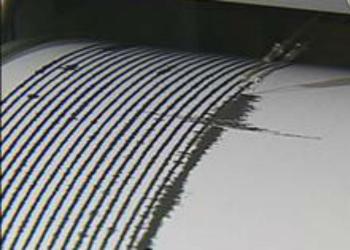 Terremoto al largo delle isole Eolie, scosse di magnitudo 4.9 e 4.6 avvertite anche a Palermo, Messina e Reggio Calabria