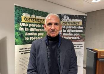 Alimentazione, fisiologo Banni: "L&rsquo;olio di palma non &egrave; cattivo"