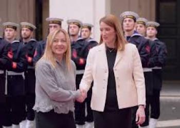 Giorgia Meloni riceve a Palazzo Chigi Presidente del Parlamento Europeo Metsola