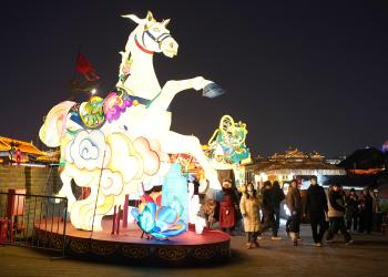 Cina: Xi'an, festival delle lanterne celebra Capodanno lunare (1)