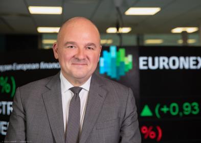 Euronext, risultati 2025 con ricavi a &euro;1,8 miliardi (+12,1%), EBITDA a &euro;1,1 miliardi (+13,6%), utile netto a &euro;642,9 milioni (+9,8%)