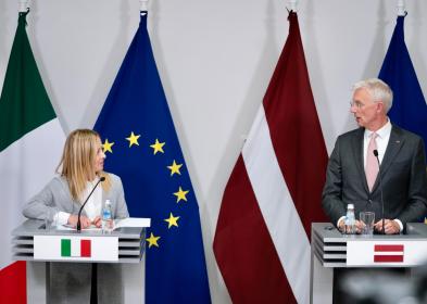 Il nuovo Patto UE sull&rsquo;immigrazione promette solidariet&agrave; ma divide l&rsquo;Europa: sovranit&agrave; nazionale, rimpatri inefficaci e frontiere fragili nel grande compromesso di Bruxelles