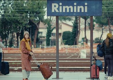 Scena del premiato "La vita da grandi" con Matilde De Angelis