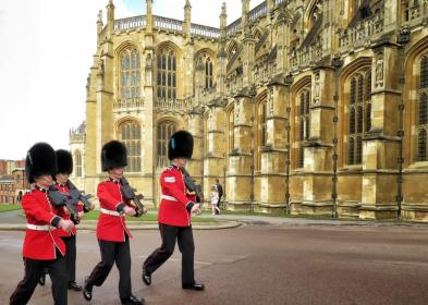 Arresto ex principe Andrea, un reale inglese in galera: l'inizio della fine per la famiglia Windsor e la monarchia britannica?