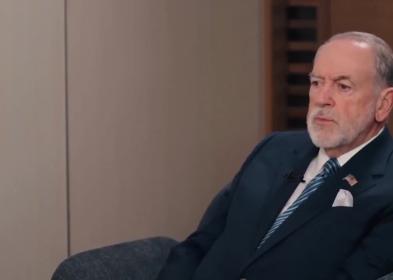 Israele, ambasciatore statunitense Mike Huckabee choc: "Sarebbe bello se Tel Aviv prendesse l'intero Medio Oriente" - VIDEO