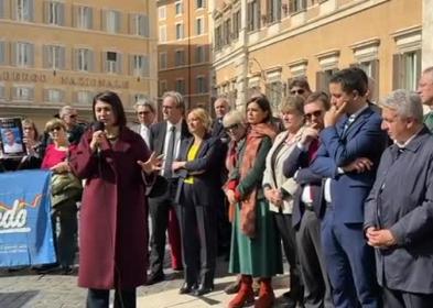 Attivista Donna Vita Libert&agrave;: "Iran grande prigione, stop esecuzioni"