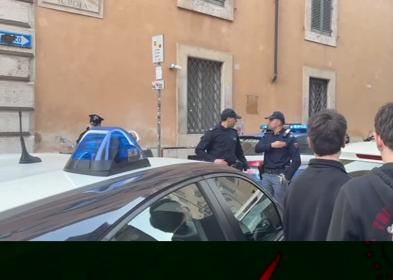 A Roma allarme bomba in via della Scrofa, evacuato personale Fdi