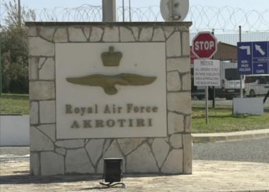 L'allerta resta alta alla base britannica di Akrotiri a Cipro