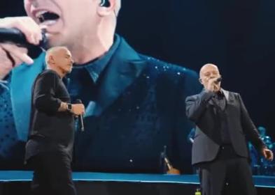 Eros Ramazzotti fa tappa a Copenhagen, con lui sul palco Max Pezzali