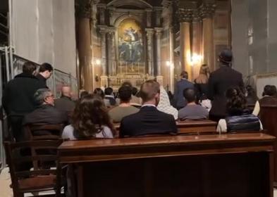 Tra "Anticristo" e neo-con, messa in latino a Roma (ma senza Thiel)