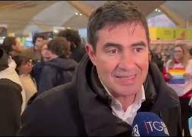 Riforma giustizia, Fratoianni: "Vogliono colpire la Costituzione, noi vogliamo difenderla"