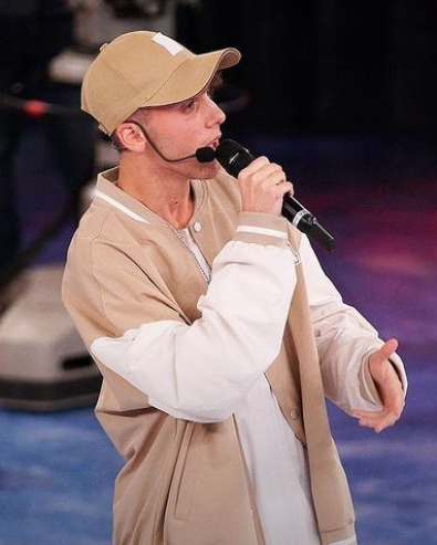 Luca D Alessio Chi E Il Figlio Di Gigi D Alessio Eta Mamma Amici 21 E Quella Dura Etichetta Da Togliere Il Giornale D Italia