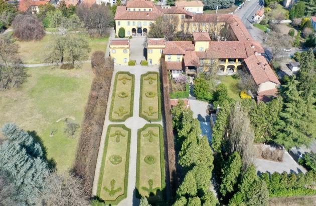 Villa Medici-Giulini a Briosco vista dall’alto.