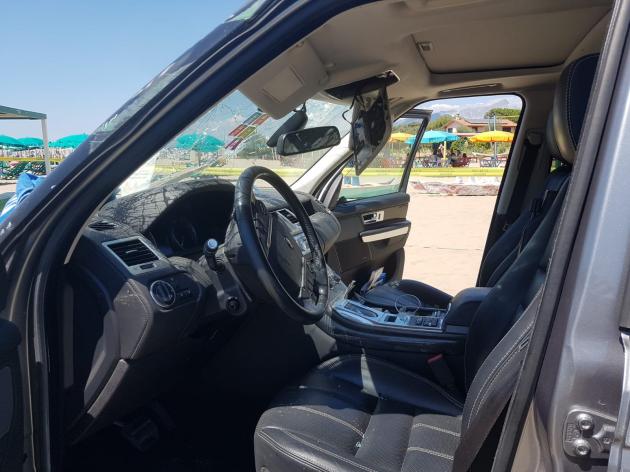 Forte dei Marmi, Bagno Piero sfondato da un'auto