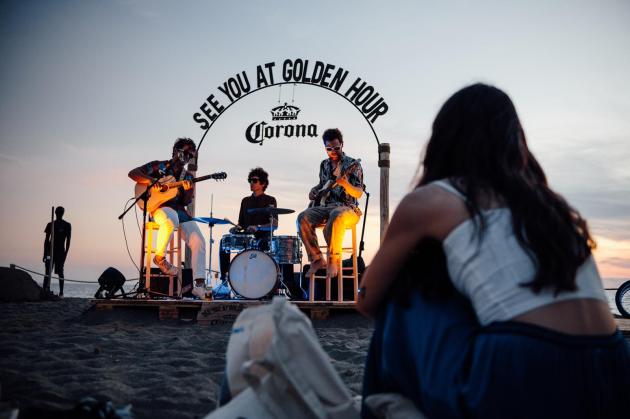 Corona Natural Bar