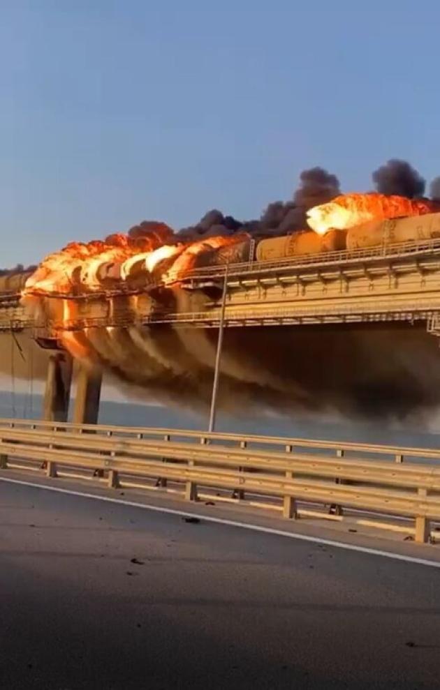 PONTE DI CRIMEA, NYT: "L'ESPLOSIONE ORCHESTRATA DA INTELLIGENCE DI KIEV"