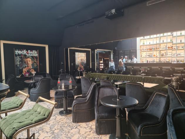 Interni ristorante Gainsbarre