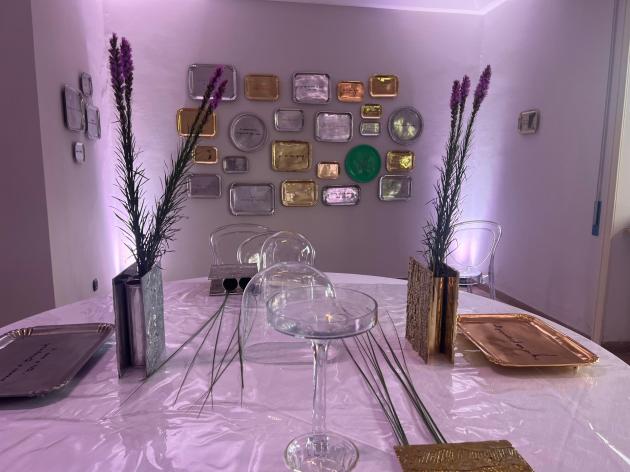 La mise en place artistica di Alessandra Pasqua