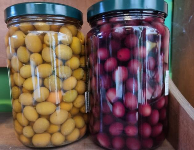 Olive di Itri verdi e color melanzana