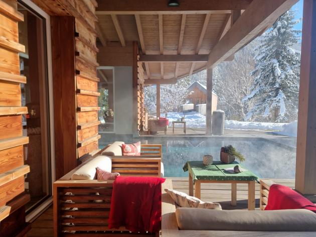 La piscina riscaldata dell'Olympic Spa Hotel