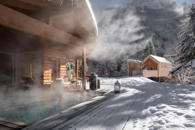 La piscina riscaldata dell'Olympic Spa Hotel