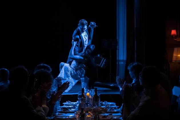 La performance di tango al Porte&ntilde;o Prohibido a Milano