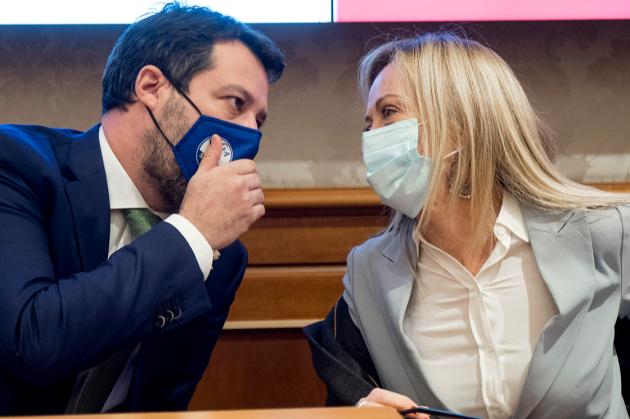 Sfiducia a Speranza, Meloni attacca Salvini: "Lo vuole processare ma lo ha salvato"