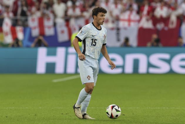 Calciomercato: Psg. Ufficiale l'arrivo di Joao Neves dal Benfica