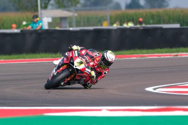 Superbike, al Gp d'Aragon Bautista vince la Superpole Race