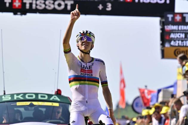 Tappa e maglia gialla per Pogacar al Tour "Dedicato a Privitera"